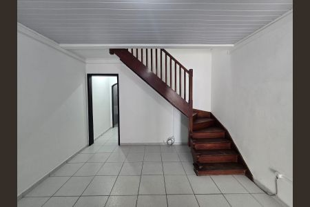 Sala de casa à venda com 2 quartos, 130m² em Vila das Palmeiras, Guarulhos