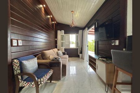Sala de casa para alugar com 2 quartos, 80m² em Campeche Leste, Florianópolis