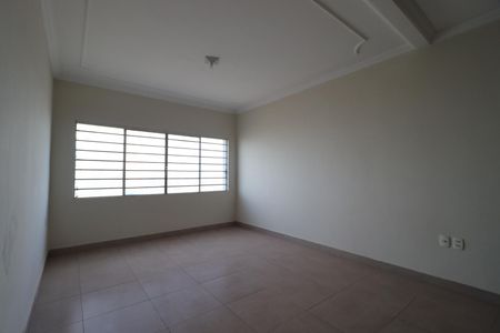 Sala de apartamento para alugar com 2 quartos, 82m² em Campos Elísios, Ribeirão Preto