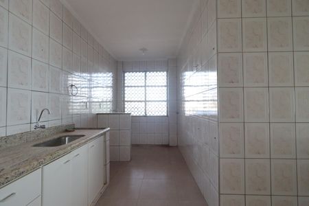 Cozinha de apartamento para alugar com 2 quartos, 82m² em Campos Elísios, Ribeirão Preto