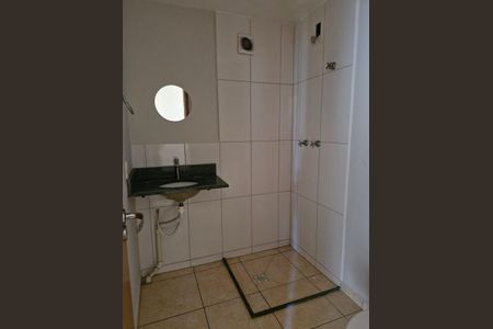 Banheiro 1 de apartamento para alugar com 2 quartos, 55m² em Morro Santana, Porto Alegre