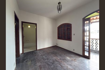 Casa para alugar com 3 quartos, 356m² em Pindorama, Belo Horizonte