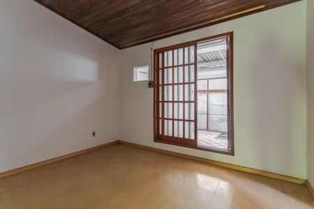 Quarto 2 de casa à venda com 2 quartos, 86m² em Petrópolis, Porto Alegre