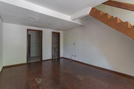 Sala de casa à venda com 2 quartos, 86m² em Petrópolis, Porto Alegre