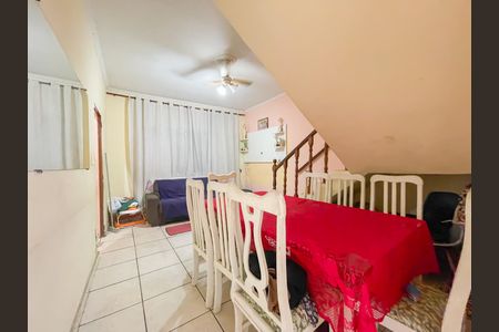 Sala de casa para alugar com 4 quartos, 250m² em Jardim Roberto, Osasco