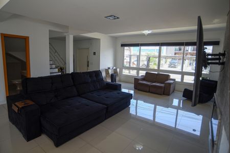 Sala de casa de condomínio para alugar com 3 quartos, 181m² em Mário Quintana, Viamão