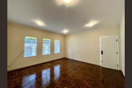 Sala de casa para alugar com 4 quartos, 311m² em Jardim Leonor, Campinas
