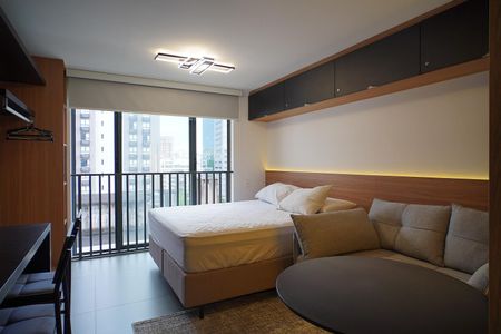 Sala_Quarto de kitnet/studio para alugar com 1 quarto, 30m² em Auxiliadora, Porto Alegre