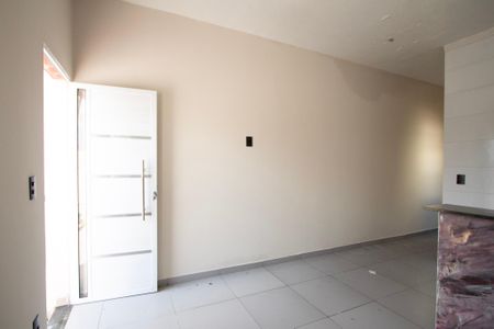 Sala de casa para alugar com 2 quartos, 53m² em Jardim Nilton Torres, Sorocaba