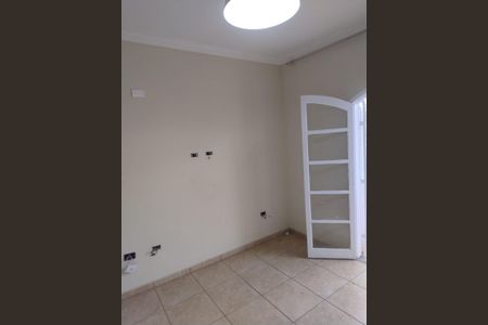 Quarto de casa para alugar com 2 quartos, 130m² em Jardim Santa Maria, São Paulo