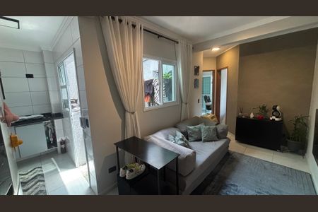 Sala de apartamento para alugar com 2 quartos, 42m² em Jardim Cristiane, Santo André