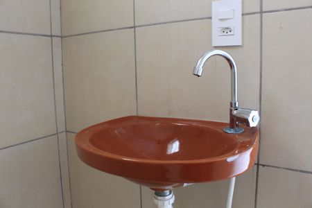 Banheiro de kitnet/studio para alugar com 1 quarto, 30m² em Parque Mirante da Mata, Cotia