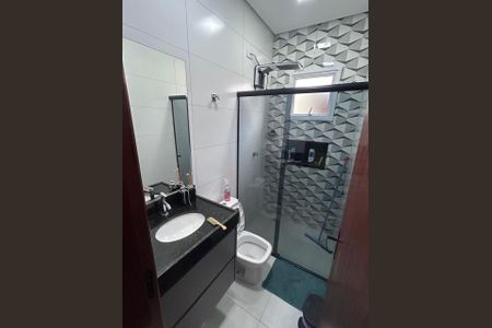 Banheiro de apartamento à venda com 2 quartos, 80m² em Vila Sacadura Cabral, Santo André