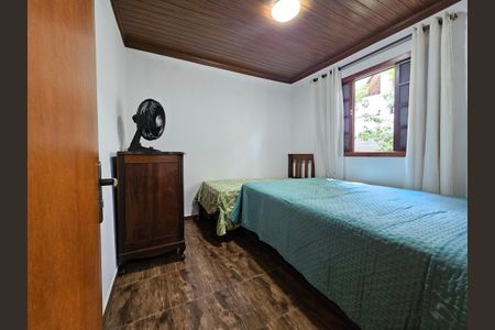 Quarto 1 de casa para alugar com 3 quartos, 450m² em Vila das Belezas, São Paulo