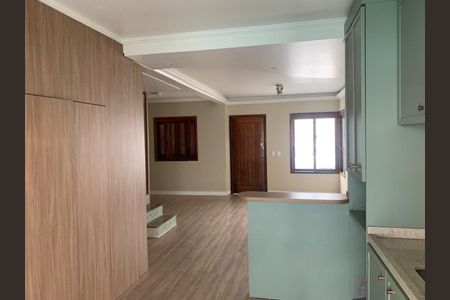 Sala de casa de condomínio para alugar com 3 quartos, 115m² em Mato Grande, Canoas