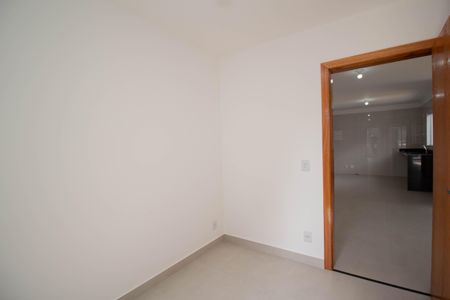 Quarto 1 de apartamento à venda com 2 quartos, 44m² em Vila Mangalot, São Paulo