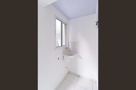 Área de serviço de casa para alugar com 1 quarto, 28m² em Jardim Ana Estela, Carapicuíba