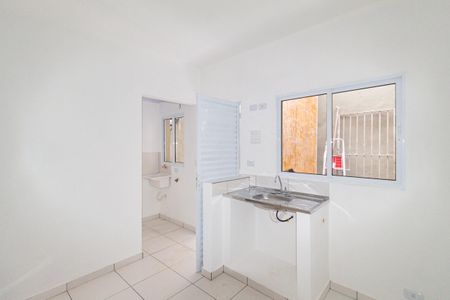 Cozinha de casa para alugar com 1 quarto, 28m² em Jardim Ana Estela, Carapicuíba