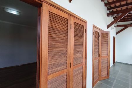 Varanda Suíte de casa para alugar com 4 quartos, 300m² em Jardim Guarani, Campinas