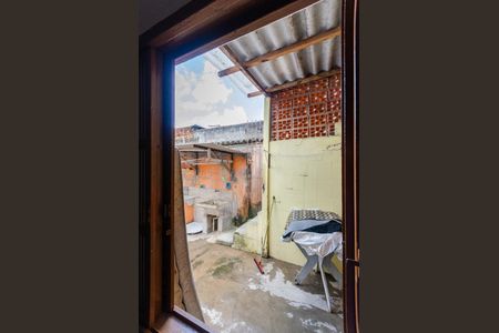 Quarto 1 - Janela de casa para alugar com 1 quarto, 40m² em Jardim Guarani, São Paulo