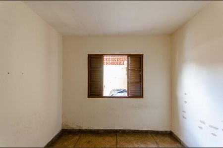 Quarto 1 de casa para alugar com 1 quarto, 40m² em Jardim Guarani, São Paulo