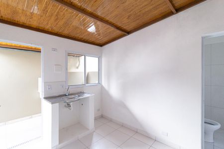 Cozinha de casa para alugar com 1 quarto, 28m² em Jardim Ana Estela, Carapicuíba