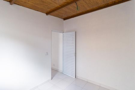 Quarto de casa para alugar com 1 quarto, 28m² em Jardim Ana Estela, Carapicuíba