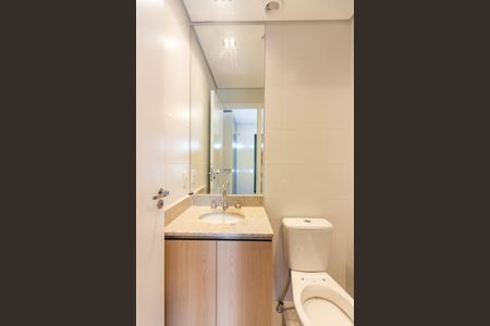 Banheiro de apartamento para alugar com 1 quarto, 38m² em Centro, Osasco