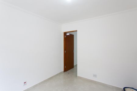 Sala de casa para alugar com 1 quarto, 40m² em Jardim Itapemirim, São Paulo