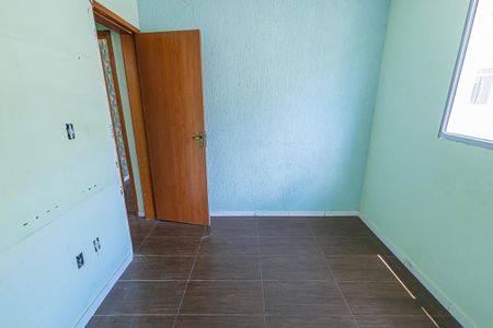 quarto 1 de apartamento à venda com 2 quartos, 46m² em Frei Leopoldo, Belo Horizonte