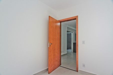 Quarto 2 de apartamento à venda com 2 quartos, 40m² em Vila Mangalot, São Paulo