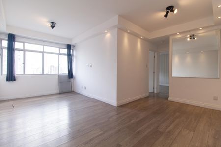 Sala de apartamento à venda com 2 quartos, 78m² em Vila Deodoro, São Paulo