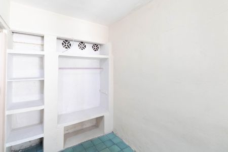 Sala/Quarto de casa para alugar com 1 quarto, 15m² em Campo Grande, Rio de Janeiro