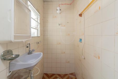 Banheiro de casa para alugar com 1 quarto, 70m² em Cidade Antônio Estêvão de Carvalho, São Paulo