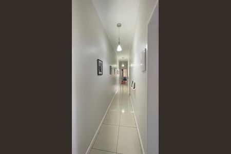 Corredor de apartamento à venda com 3 quartos, 104m² em Moneró, Rio de Janeiro