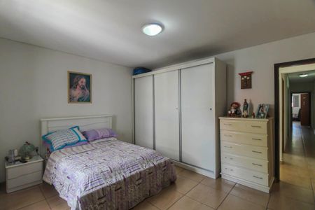 Casa à venda com 4 quartos, 150m² em Vila Zelina, São Paulo