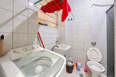 Banheiro de kitnet/studio à venda com 1 quarto, 28m² em Sé, São Paulo