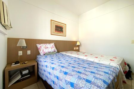 Quarto de kitnet/studio à venda com 1 quarto, 45m² em Santa Efigênia, Belo Horizonte