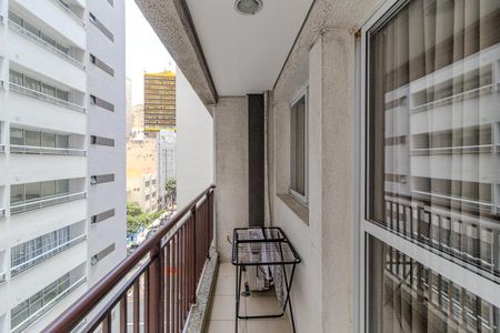 Varanda de kitnet/studio para alugar com 1 quarto, 30m² em Centro Histórico de São Paulo, São Paulo