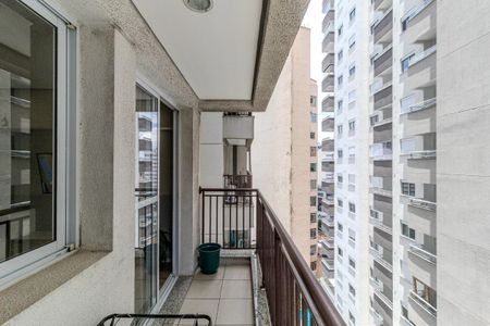 Varanda de kitnet/studio para alugar com 1 quarto, 30m² em Centro Histórico de São Paulo, São Paulo