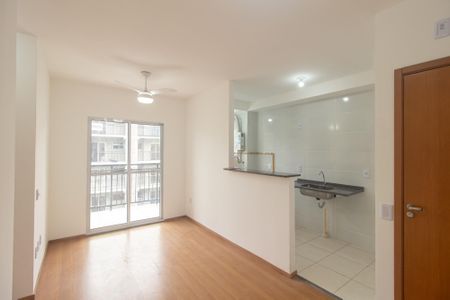Sala de apartamento para alugar com 2 quartos, 44m² em Campo Grande, Rio de Janeiro