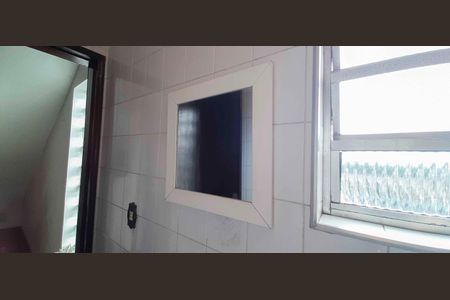 Casa à venda com 2 quartos, 300m² em Veloso, Osasco