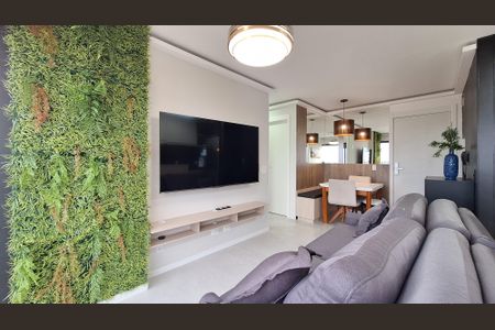 Sala de apartamento para alugar com 2 quartos, 55m² em Vila Anastácio, São Paulo