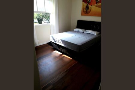 Quarto de apartamento para alugar com 3 quartos, 105m² em Jardim Santa Maria, Guarujá