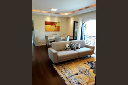Sala de apartamento para alugar com 3 quartos, 105m² em Jardim Santa Maria, Guarujá