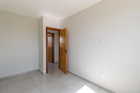 Quarto 2 de apartamento à venda com 3 quartos, 70m² em Vila Jardim Leblon, Belo Horizonte