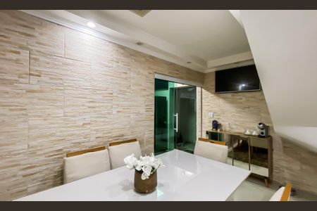 Sala de casa à venda com 4 quartos, 350m² em Vila Londrina, São Paulo