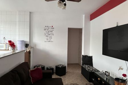 Sala de apartamento para alugar com 2 quartos, 70m² em Areia Branca, Santos