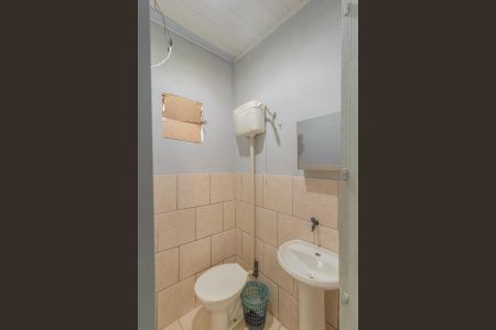 Banheiro de kitnet/studio para alugar com 1 quarto, 1m² em Mathias Velho, Canoas