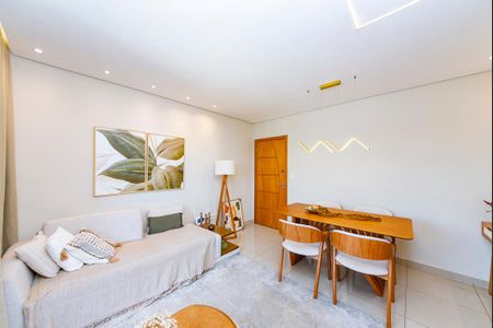 Sala de apartamento para alugar com 2 quartos, 110m² em Barreiro, Belo Horizonte
